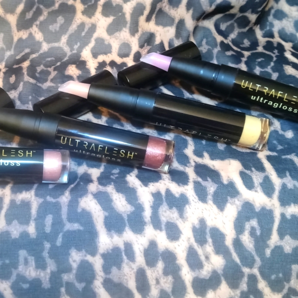 (1) FUSION UltraFlesh Lipgloss